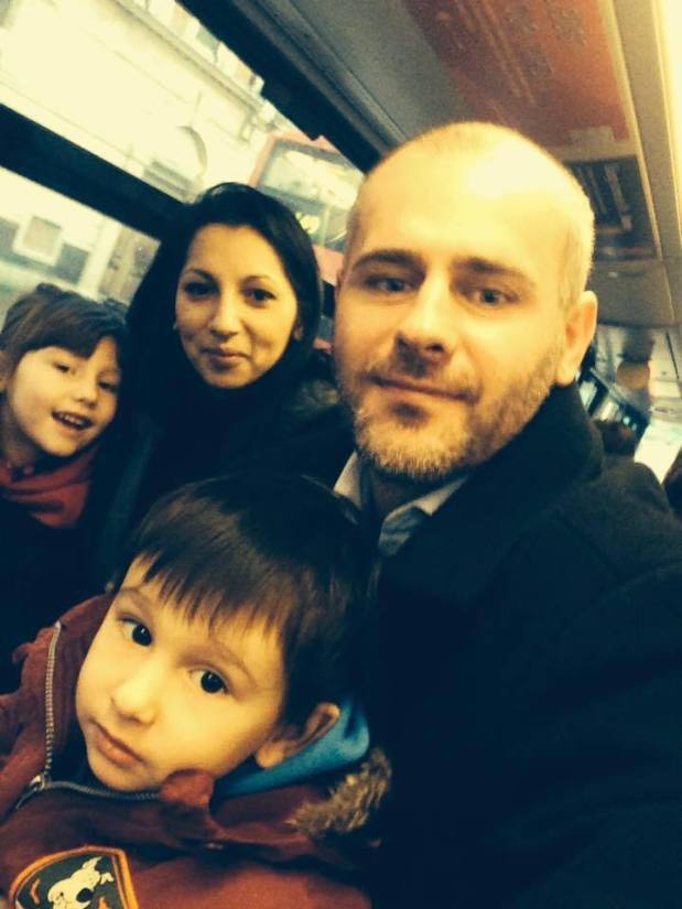 Peter Costea: Sa nu uitam ca pe 20 iunie are loc faza finala a procesului pentru adoptarea copiilor Familiei Barbu din Marea Britanie.. Un act&nbsp;inacceptabil