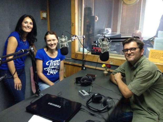 Primul interviu cu familia Bodnariu de cand s-au stabilit in Romania (Radio Vocea&nbsp;Evangheliei)